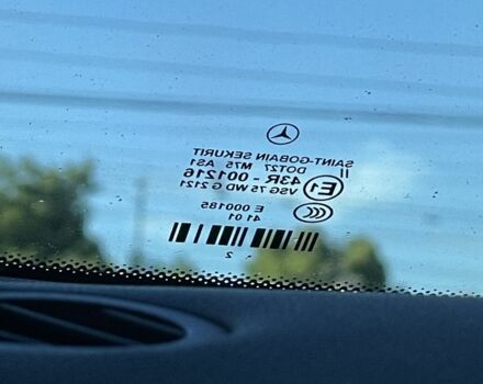 Черный Мерседес Е-Класс, объемом двигателя 2.2 л и пробегом 210 тыс. км за 15000 $, фото 16 на Automoto.ua