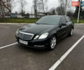 Черный Мерседес Е-Класс, объемом двигателя 1.8 л и пробегом 277 тыс. км за 10900 $, фото 1 на Automoto.ua