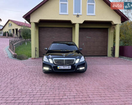 Черный Мерседес Е-Класс, объемом двигателя 2.14 л и пробегом 255 тыс. км за 14500 $, фото 15 на Automoto.ua