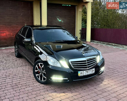 Черный Мерседес Е-Класс, объемом двигателя 2.14 л и пробегом 255 тыс. км за 14500 $, фото 10 на Automoto.ua