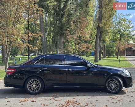 Мерседес Е-Клас 2012 у Вінниці на Automoto.ua Чорний Мерседес Е-Клас, об'ємом двигуна 1.8 л та пробігом 342 тис. км за 9600 $, фото 3 на Automoto.ua