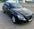 Черный Мерседес Е-Класс, объемом двигателя 1.8 л и пробегом 255 тыс. км за 10000 $, фото 8 на Automoto.ua