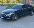 Черный Мерседес Е-Класс, объемом двигателя 2.1 л и пробегом 363 тыс. км за 12500 $, фото 1 на Automoto.ua