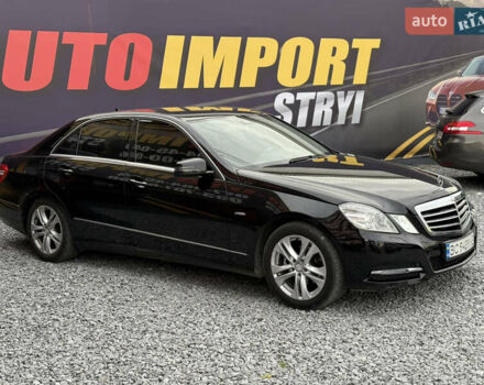 Черный Мерседес Е-Класс, объемом двигателя 2.2 л и пробегом 340 тыс. км за 12500 $, фото 1 на Automoto.ua