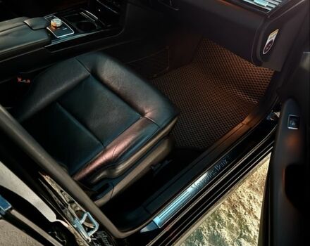 Черный Мерседес Е-Класс, объемом двигателя 2.1 л и пробегом 400 тыс. км за 301 $, фото 5 на Automoto.ua