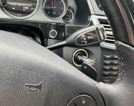 Черный Мерседес Е-Класс, объемом двигателя 2.2 л и пробегом 333 тыс. км за 13600 $, фото 17 на Automoto.ua