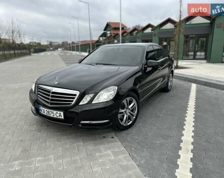 Черный Мерседес Е-Класс, объемом двигателя 2.2 л и пробегом 291 тыс. км за 13000 $, фото 24 на Automoto.ua