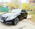 Черный Мерседес Е-Класс, объемом двигателя 2.14 л и пробегом 309 тыс. км за 15000 $, фото 25 на Automoto.ua