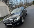 Черный Мерседес Е-Класс, объемом двигателя 2.1 л и пробегом 399 тыс. км за 8999 $, фото 2 на Automoto.ua
