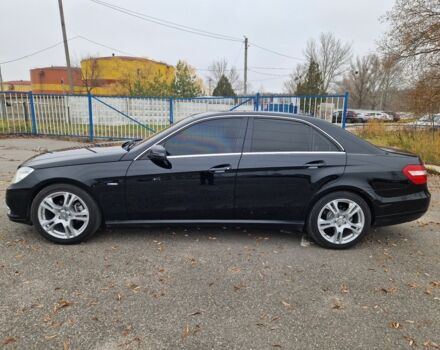 Черный Мерседес Е-Класс, объемом двигателя 1.8 л и пробегом 223 тыс. км за 9800 $, фото 6 на Automoto.ua