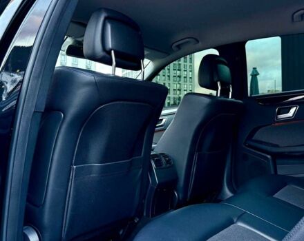 Черный Мерседес Е-Класс, объемом двигателя 1.8 л и пробегом 117 тыс. км за 13500 $, фото 13 на Automoto.ua