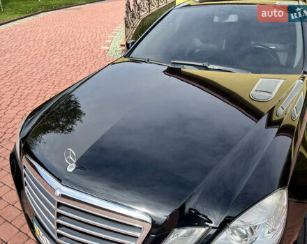 Черный Мерседес Е-Класс, объемом двигателя 2.14 л и пробегом 255 тыс. км за 14500 $, фото 55 на Automoto.ua