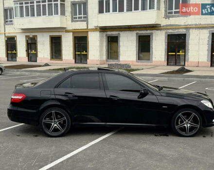 Мерседес Е-Класс 2012 в Умани на Automoto.ua Черный Мерседес Е-Класс, объемом двигателя 2.2 л и пробегом 345 тыс. км за 11451 $, фото 2 на Automoto.ua