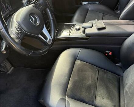 Черный Мерседес Е-Класс, объемом двигателя 2.2 л и пробегом 253 тыс. км за 18500 $, фото 7 на Automoto.ua