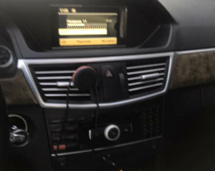 Черный Мерседес Е-Класс, объемом двигателя 1.8 л и пробегом 330 тыс. км за 8999 $, фото 11 на Automoto.ua