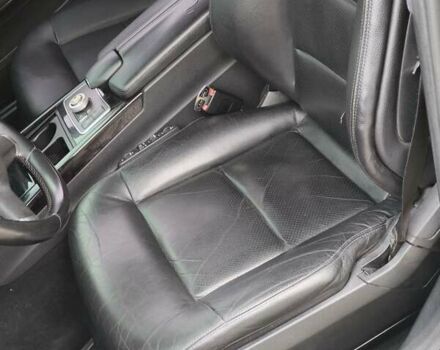 Черный Мерседес Е-Класс, объемом двигателя 2.99 л и пробегом 293 тыс. км за 13500 $, фото 26 на Automoto.ua