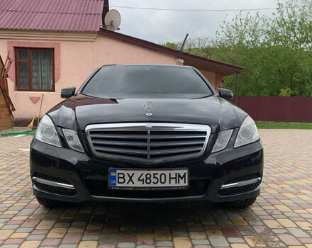 Черный Мерседес Е-Класс, объемом двигателя 2.2 л и пробегом 370 тыс. км за 12700 $, фото 6 на Automoto.ua