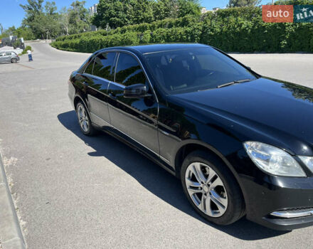 Чорний Мерседес Е-Клас, об'ємом двигуна 2.14 л та пробігом 334 тис. км за 13000 $, фото 2 на Automoto.ua