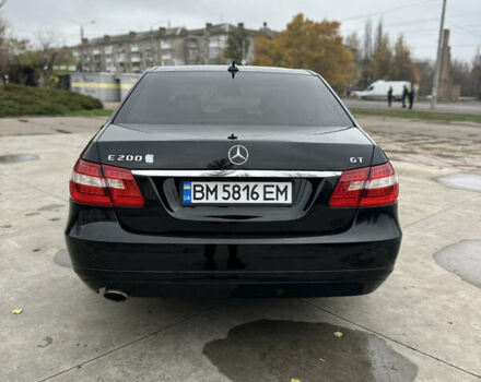 Черный Мерседес Е-Класс, объемом двигателя 1.8 л и пробегом 257 тыс. км за 12500 $, фото 3 на Automoto.ua