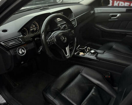Черный Мерседес Е-Класс, объемом двигателя 2.2 л и пробегом 340 тыс. км за 12500 $, фото 30 на Automoto.ua