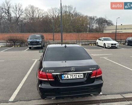 Черный Мерседес Е-Класс, объемом двигателя 2.99 л и пробегом 166 тыс. км за 20000 $, фото 6 на Automoto.ua