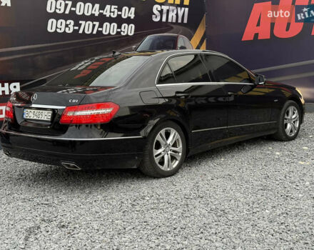 Черный Мерседес Е-Класс, объемом двигателя 2.2 л и пробегом 340 тыс. км за 12500 $, фото 14 на Automoto.ua