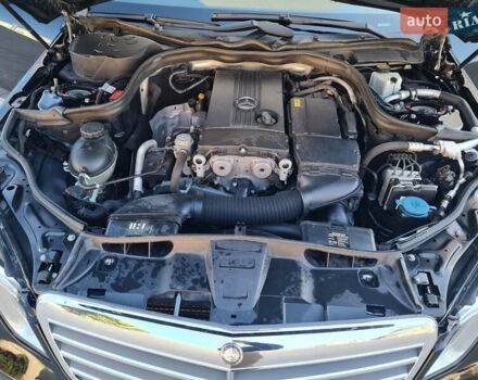 Черный Мерседес Е-Класс, объемом двигателя 1.8 л и пробегом 270 тыс. км за 11800 $, фото 17 на Automoto.ua