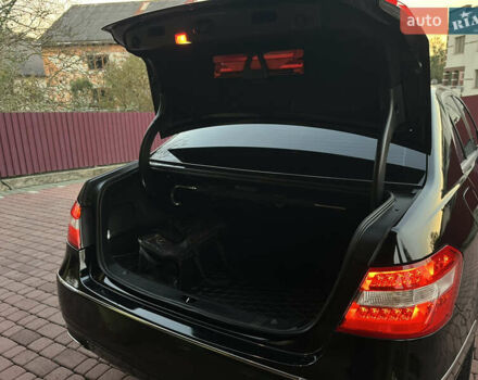 Черный Мерседес Е-Класс, объемом двигателя 2.14 л и пробегом 255 тыс. км за 14500 $, фото 28 на Automoto.ua