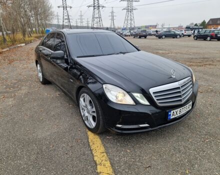 Черный Мерседес Е-Класс, объемом двигателя 1.8 л и пробегом 223 тыс. км за 9800 $, фото 17 на Automoto.ua