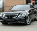 Черный Мерседес Е-Класс, объемом двигателя 1.8 л и пробегом 220 тыс. км за 13500 $, фото 1 на Automoto.ua