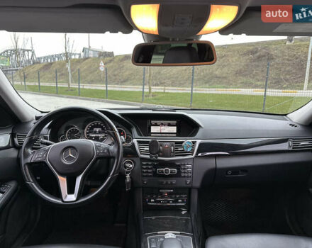 Черный Мерседес Е-Класс, объемом двигателя 2.2 л и пробегом 291 тыс. км за 13000 $, фото 13 на Automoto.ua