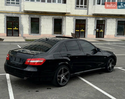 Мерседес Е-Класс 2012 в Умани на Automoto.ua Черный Мерседес Е-Класс, объемом двигателя 2.2 л и пробегом 345 тыс. км за 11451 $, фото 3 на Automoto.ua