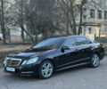 Черный Мерседес Е-Класс, объемом двигателя 2.2 л и пробегом 299 тыс. км за 14000 $, фото 1 на Automoto.ua