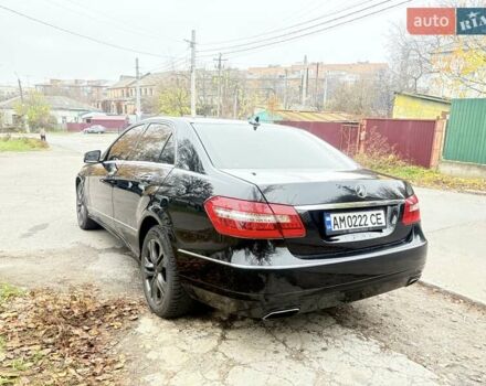 Черный Мерседес Е-Класс, объемом двигателя 2.14 л и пробегом 309 тыс. км за 15000 $, фото 22 на Automoto.ua