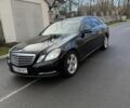 Черный Мерседес Е-Класс, объемом двигателя 2.1 л и пробегом 399 тыс. км за 8999 $, фото 1 на Automoto.ua