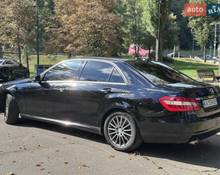 Мерседес Е-Клас 2012 у Вінниці на Automoto.ua Чорний Мерседес Е-Клас, об'ємом двигуна 1.8 л та пробігом 342 тис. км за 9600 $, фото 6 на Automoto.ua