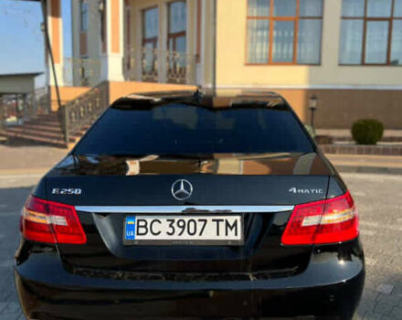 Мерседес Е-Класс 2013 в Дрогобыче на Automoto.ua Черный Мерседес Е-Класс, объемом двигателя 2.14 л и пробегом 298 тыс. км за 14000 $, фото 6 на Automoto.ua