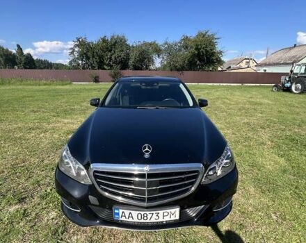 Черный Мерседес Е-Класс, объемом двигателя 2.1 л и пробегом 422 тыс. км за 15000 $, фото 6 на Automoto.ua