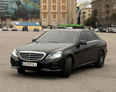 Черный Мерседес Е-Класс, объемом двигателя 2 л и пробегом 329 тыс. км за 13900 $, фото 17 на Automoto.ua