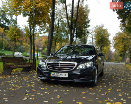 Мерседес Е-Клас 2013 у Києві на Automoto.ua Чорний Мерседес Е-Клас, об'ємом двигуна 3 л та пробігом 249 тис. км за 19499 $, фото 20 на Automoto.ua