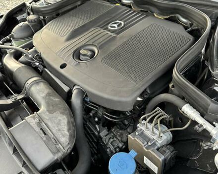 Черный Мерседес Е-Класс, объемом двигателя 2.2 л и пробегом 48 тыс. км за 23999 $, фото 47 на Automoto.ua