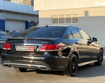 Черный Мерседес Е-Класс, объемом двигателя 3.5 л и пробегом 123 тыс. км за 21940 $, фото 7 на Automoto.ua