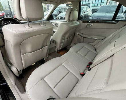 Черный Мерседес Е-Класс, объемом двигателя 2.2 л и пробегом 48 тыс. км за 23999 $, фото 21 на Automoto.ua