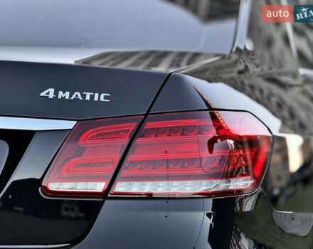 Черный Мерседес Е-Класс, объемом двигателя 2.14 л и пробегом 264 тыс. км за 18800 $, фото 11 на Automoto.ua