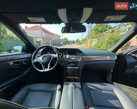 Чорний Мерседес Е-Клас, об'ємом двигуна 3.5 л та пробігом 123 тис. км за 20500 $, фото 12 на Automoto.ua