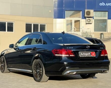 Черный Мерседес Е-Класс, объемом двигателя 3.5 л и пробегом 123 тыс. км за 21940 $, фото 9 на Automoto.ua