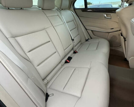 Черный Мерседес Е-Класс, объемом двигателя 2.2 л и пробегом 48 тыс. км за 23999 $, фото 31 на Automoto.ua