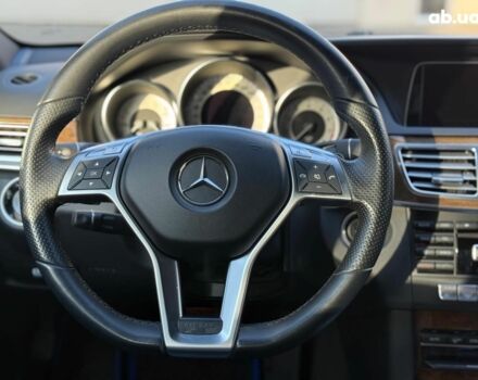 Черный Мерседес Е-Класс, объемом двигателя 3.5 л и пробегом 123 тыс. км за 21940 $, фото 17 на Automoto.ua