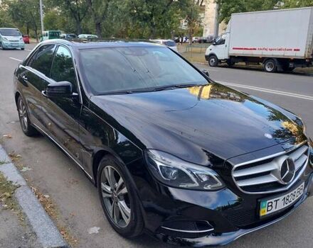 Мерседес Е-Класс 2013 в Киеве на Automoto.ua Черный Мерседес Е-Класс, объемом двигателя 2.14 л и пробегом 282 тыс. км за 17900 $, фото 6 на Automoto.ua