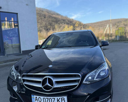 Черный Мерседес Е-Класс, объемом двигателя 2.2 л и пробегом 163 тыс. км за 19200 $, фото 11 на Automoto.ua